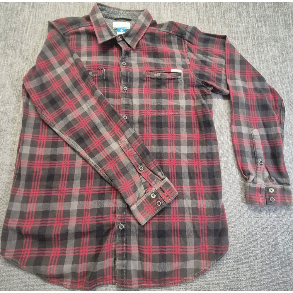 Columbia men's red plaid flannel button up shirt XL 100% Cotton long sleeves
